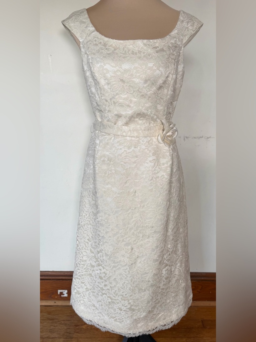 Vintage 90s Y2K Ivory Lace Dress Size 10 Bridal Shower Rehearsal Dinner Wedding